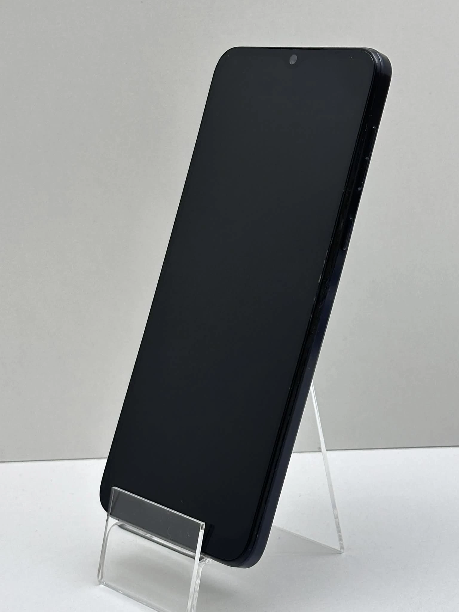 telefon-motorola-moto-e13-64-gb-4-ram-kod-producenta-paxt0019pl