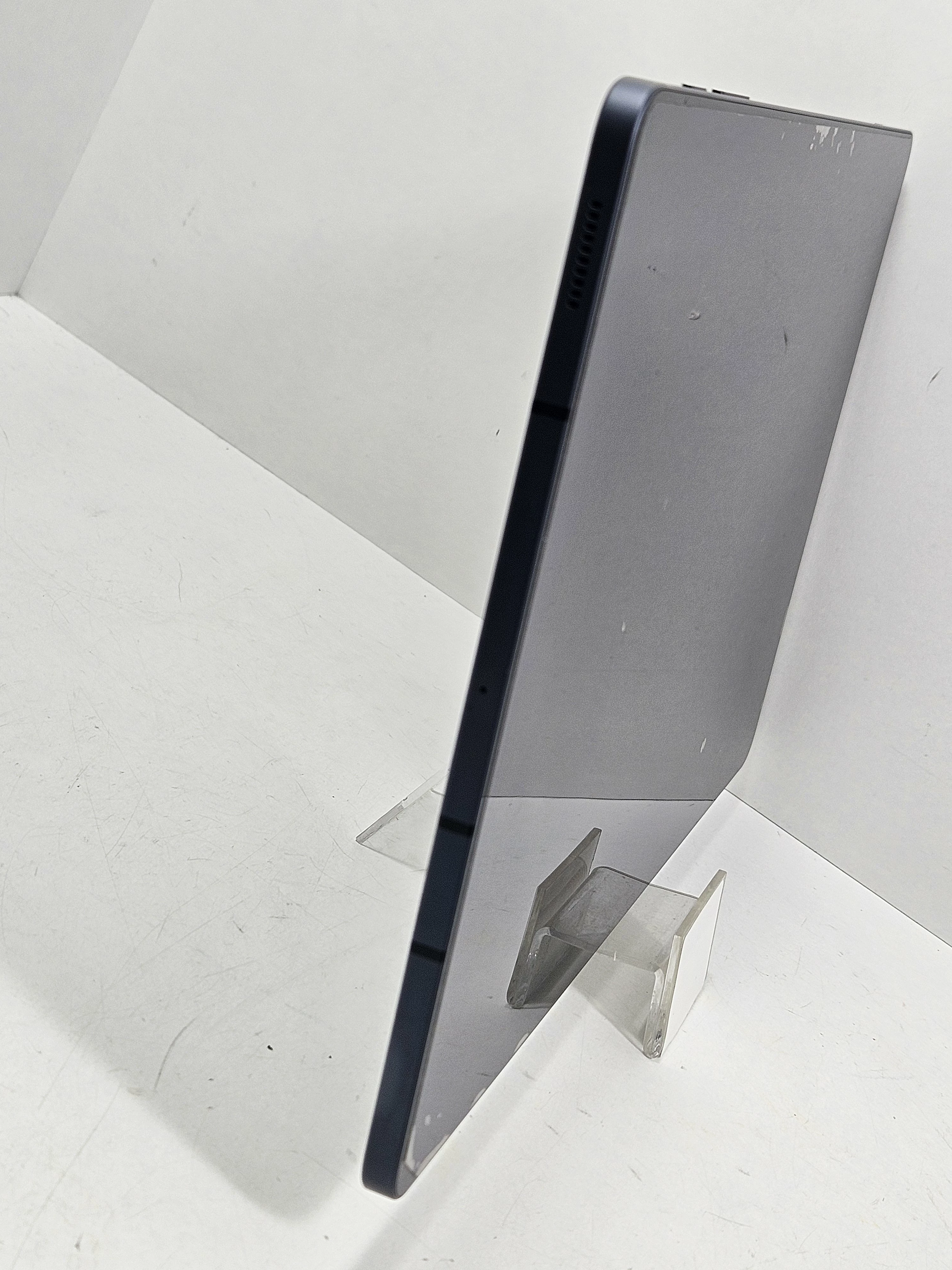 tablet-samsung-galaxy-tab-s7-fe-5g-rysik-etui-kod-producenta-sm-t736bzsaeue