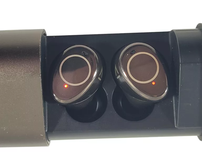 sluchawki-creative-ef0930-stan-11323-2