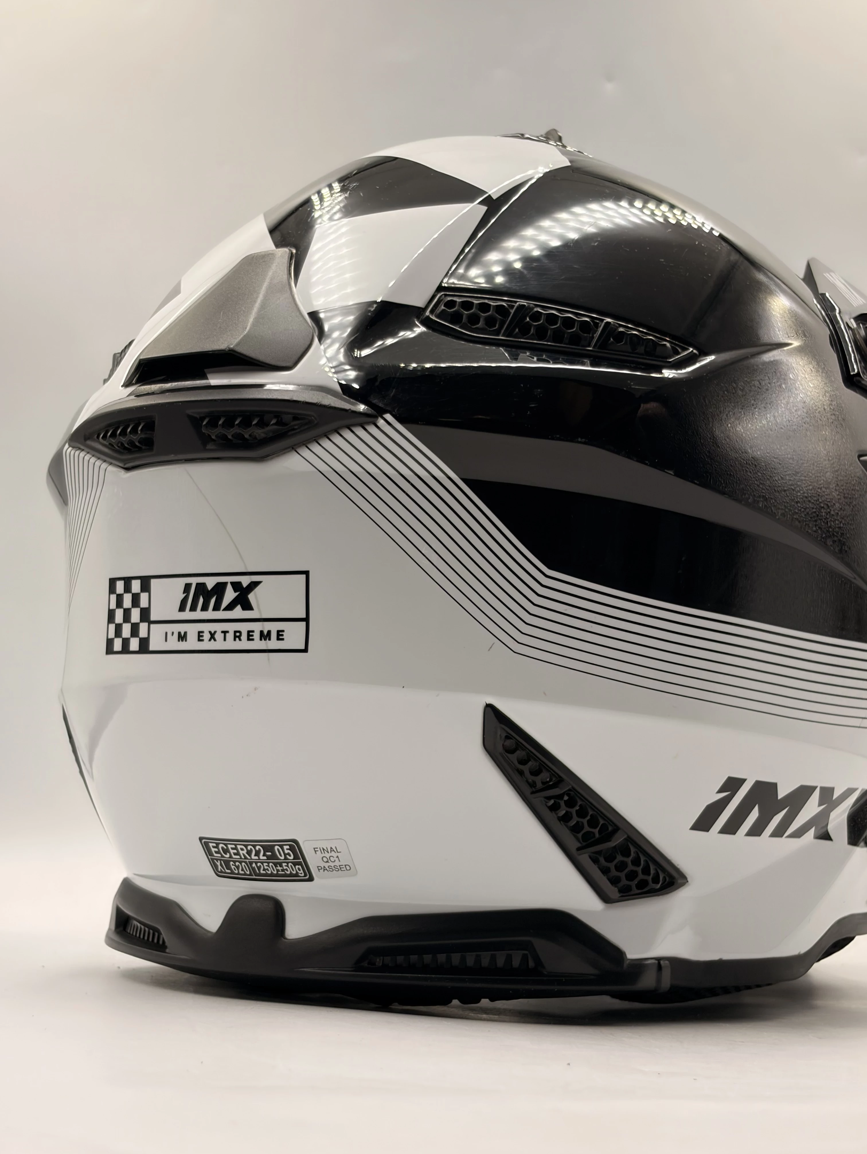 kask-cross-imx-fmx-02-blackwhite-rozmiar-xl-62-62-cm-stan-11323-2