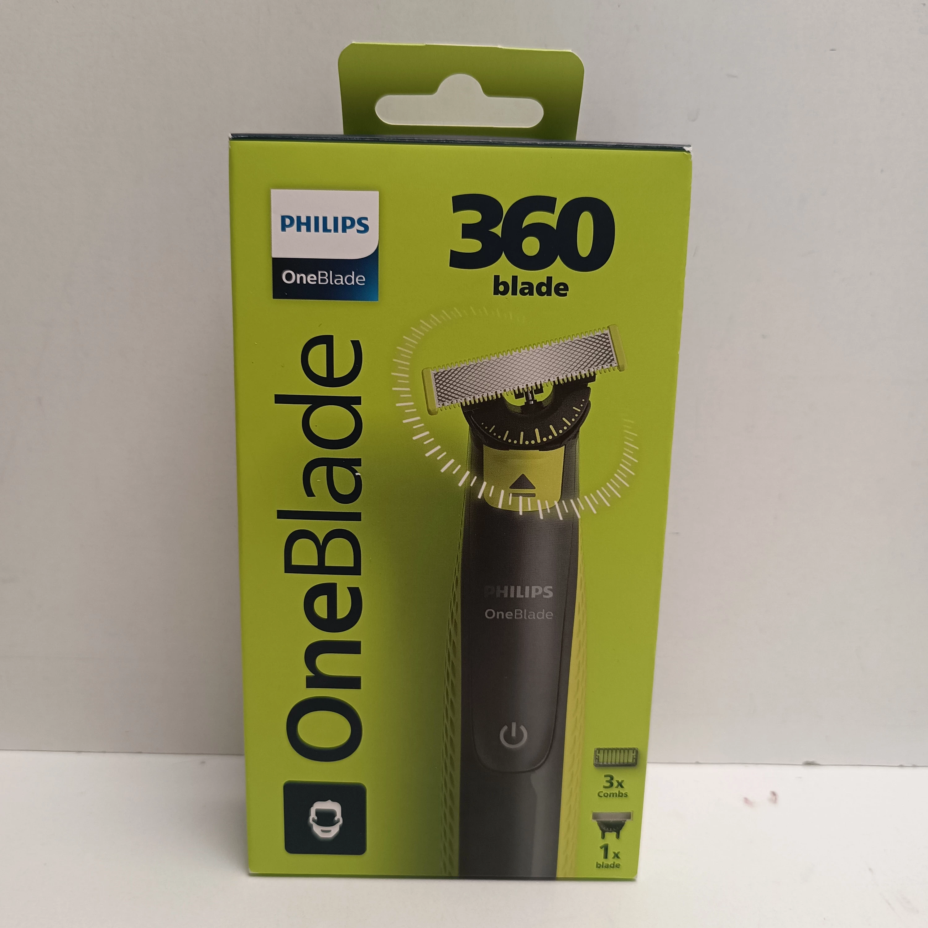 golarka-philips-oneblade-z-ostrzem-360-i-3-nasadkami-do-zarostu-qp272423-osiedle-teatralne-3u15-krakow