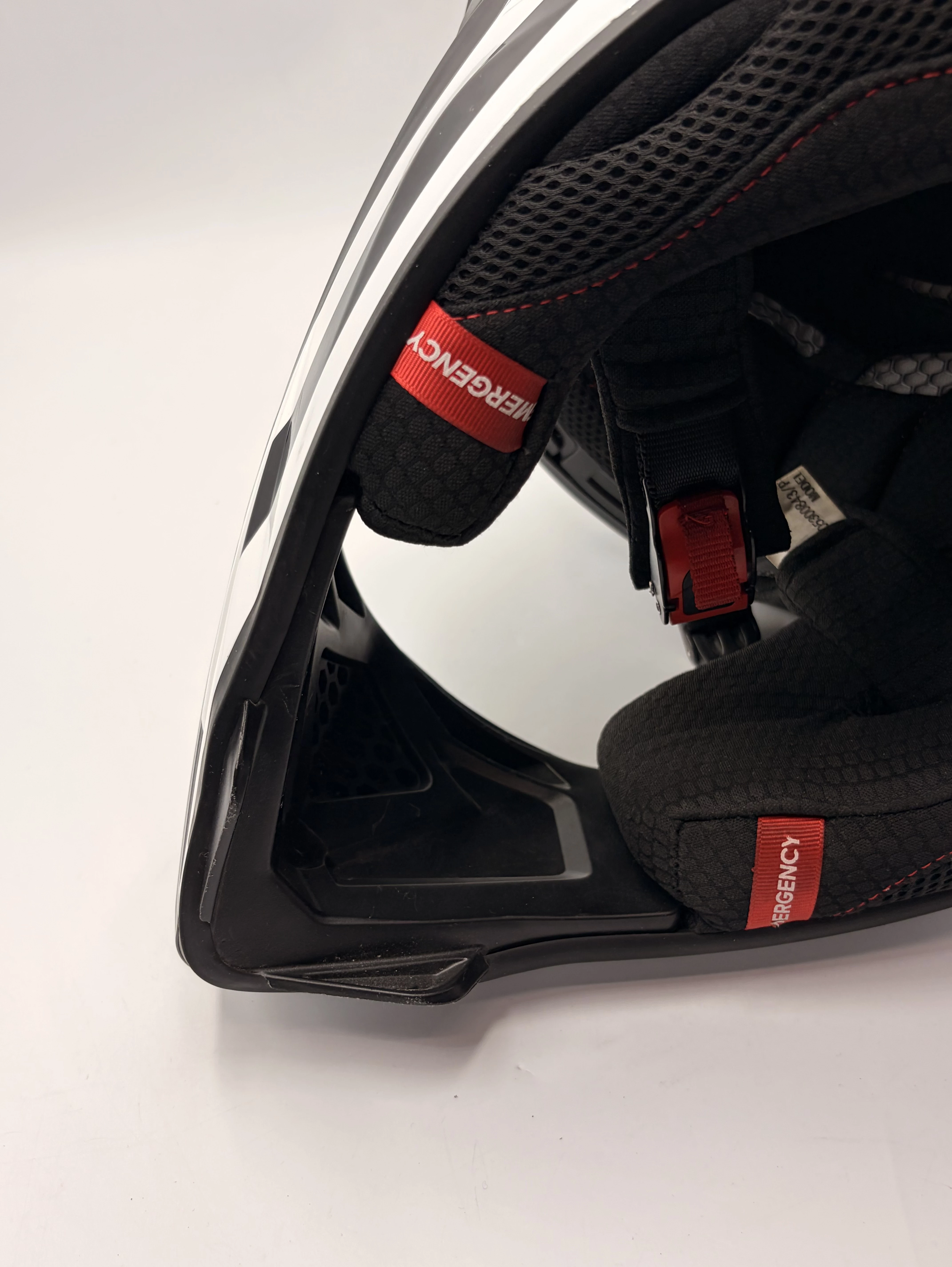 kask-cross-imx-fmx-02-blackwhite-rozmiar-xl-62-62-cm-obwod-glowy-61