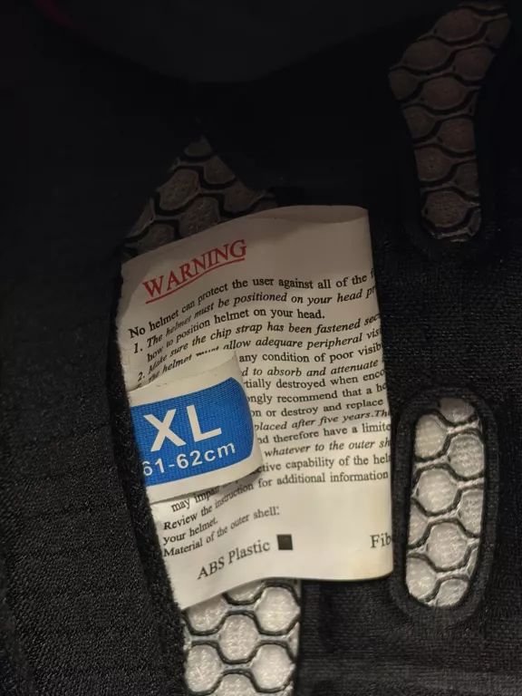 kask-cross-imx-fmx-02-blackwhite-rozmiar-xl-62-62-cm-numer-katalogowy-producenta-3502211-014-xl