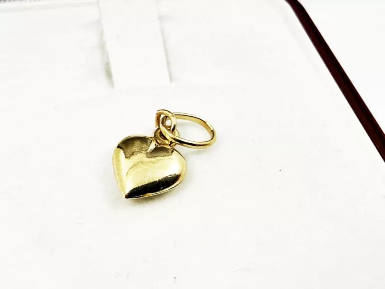 delikatna-zlota-zawieszka-p585-serduszko-waga-034g-material-15835-2