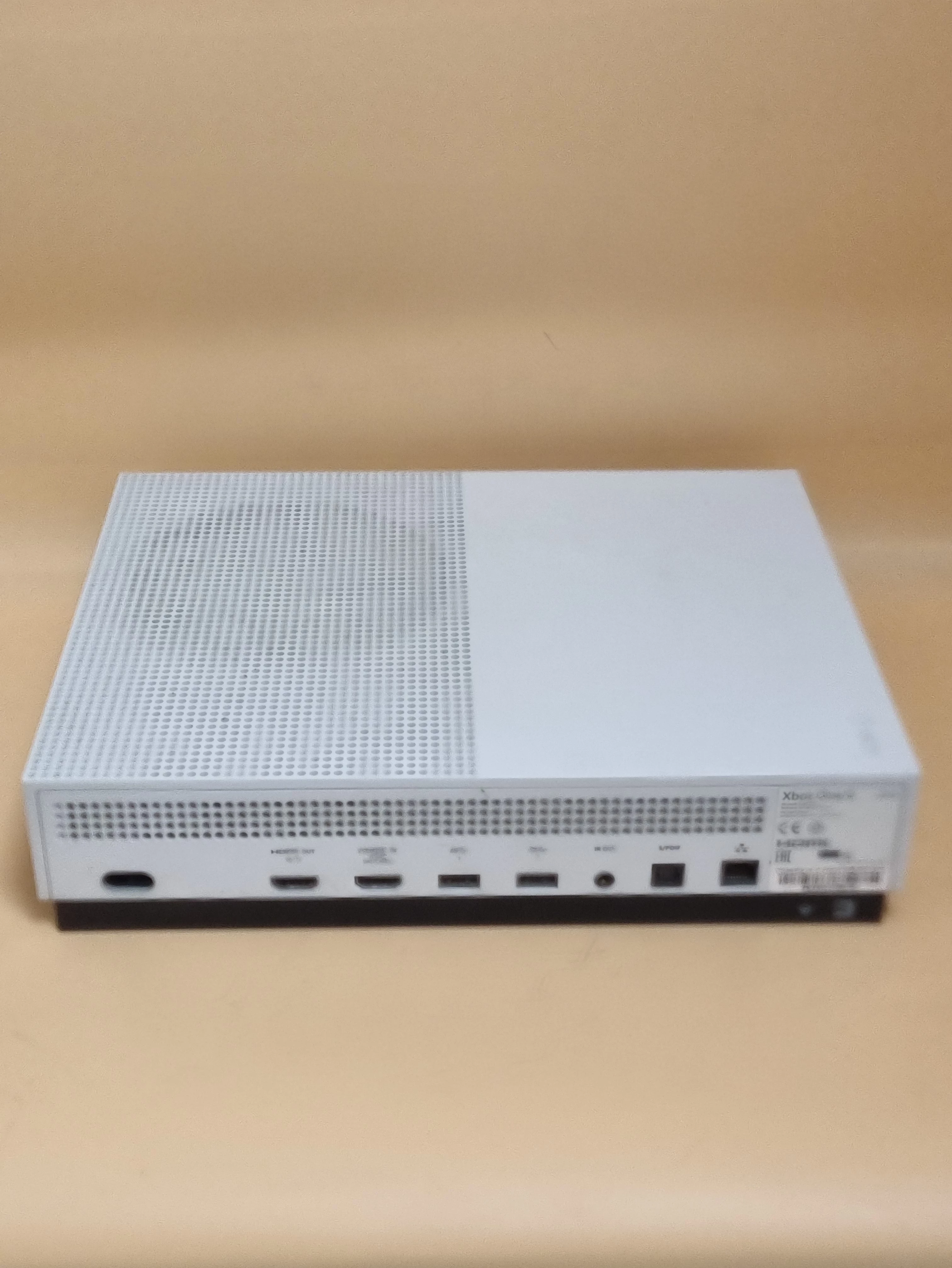 konsola-xbox-one-s-1tb-1681-gry-w-zestawie-205998-225574