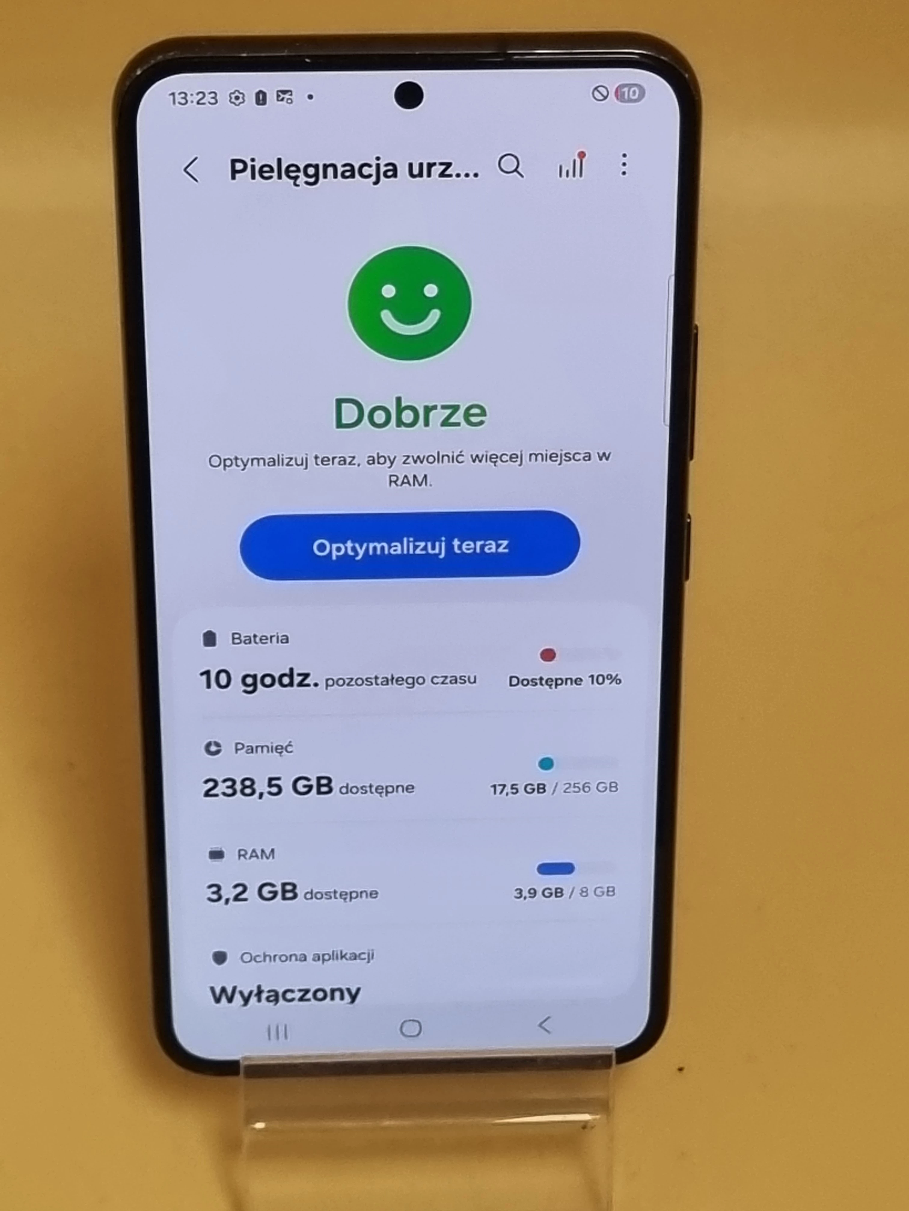 telefon-samsung-galaxy-s22-8256gb-kod-producenta-sm-s901bzkgeue