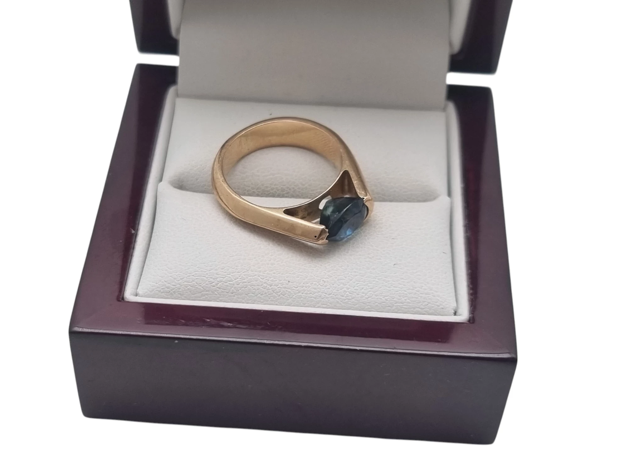 niebanalny-zloty-pierscionek-pr585-stan-11323-2