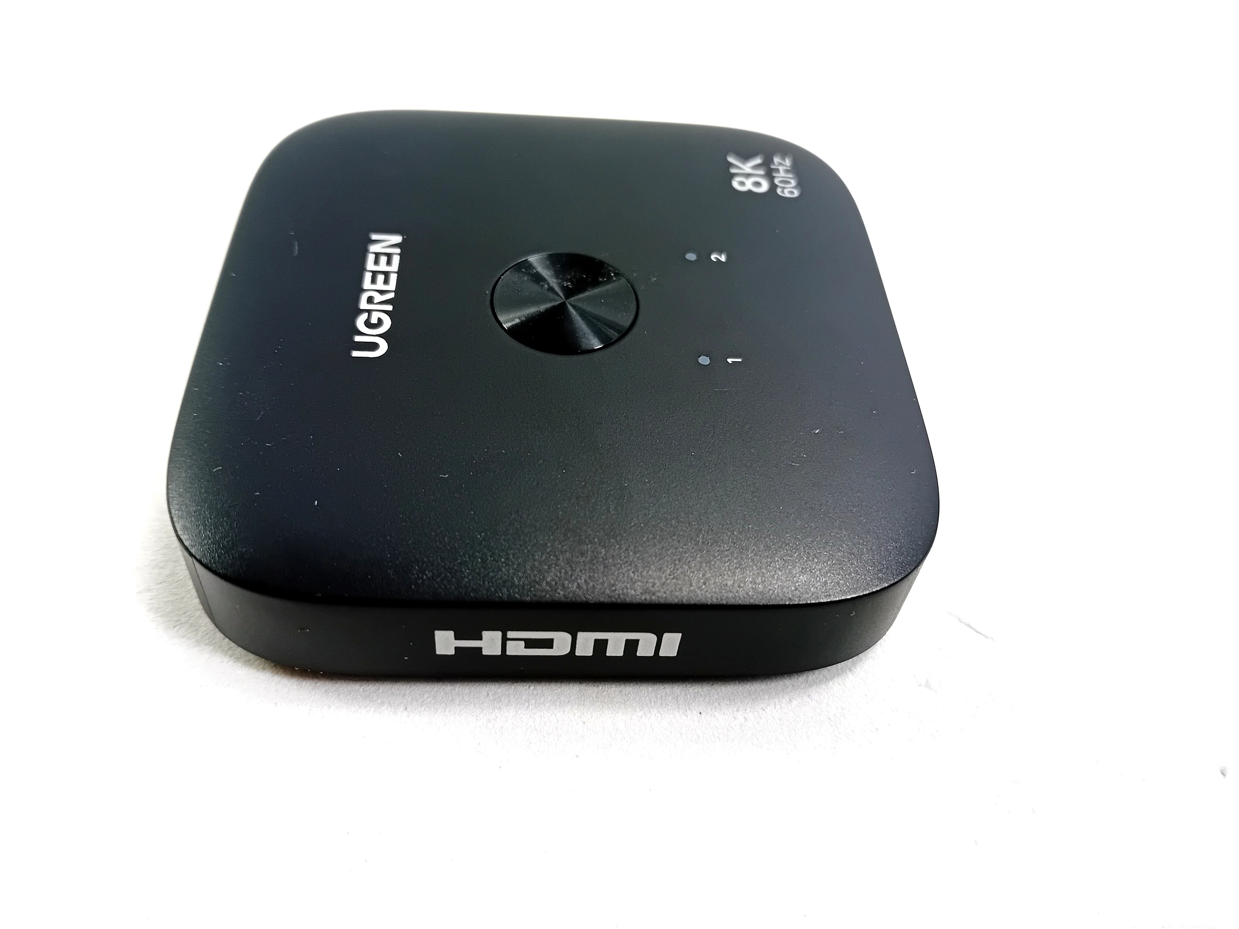 przelacznik-hdmi-ugreen-aw700-stan-11323-2