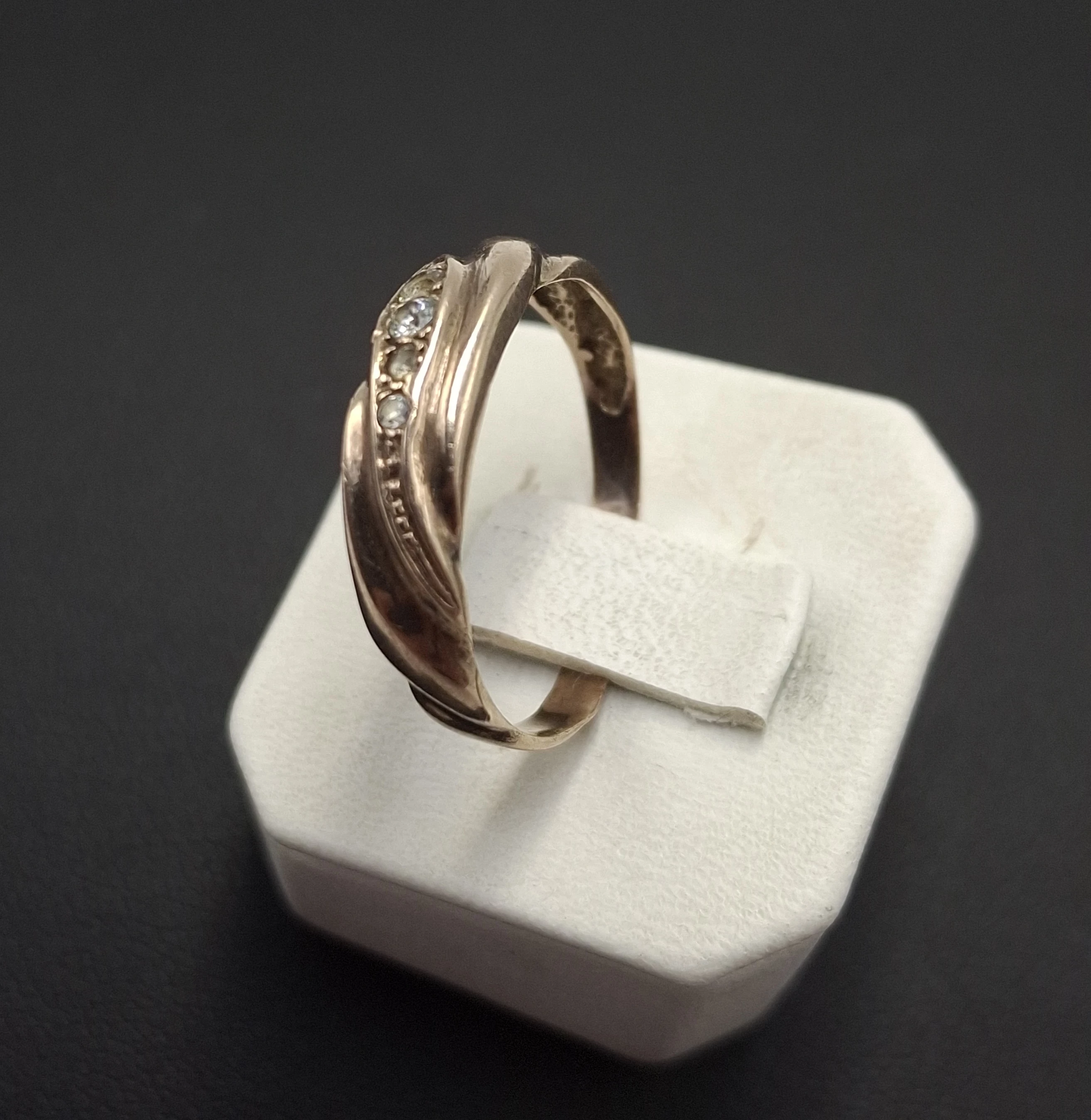 piekny-zloty-pierscionek-cyrkonie-333-151g-r-16-material-15835-2