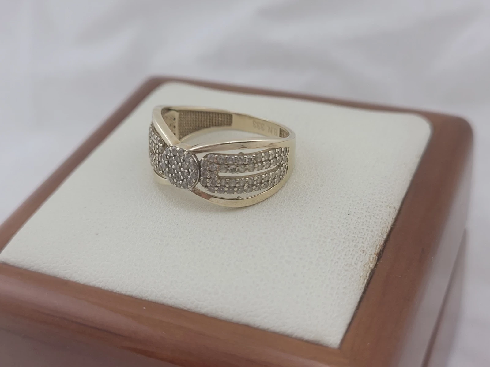 333-226g-r14-piekny-zloty-pierscionek-z-cyrkoniami-material-15835-2