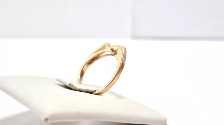 zloty-pierscionek-585-325g-r-15-material-15835-2