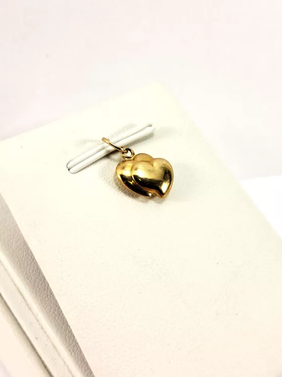 zlota-zawieszka-podwojne-serce-333-058g-kolor-249512-1647429