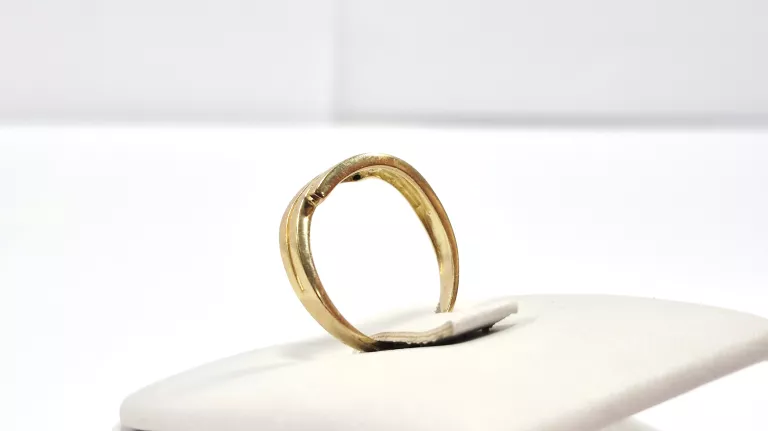 zloty-pierscionek-184g-333-cyrkonie-r15-kamien-17088-128