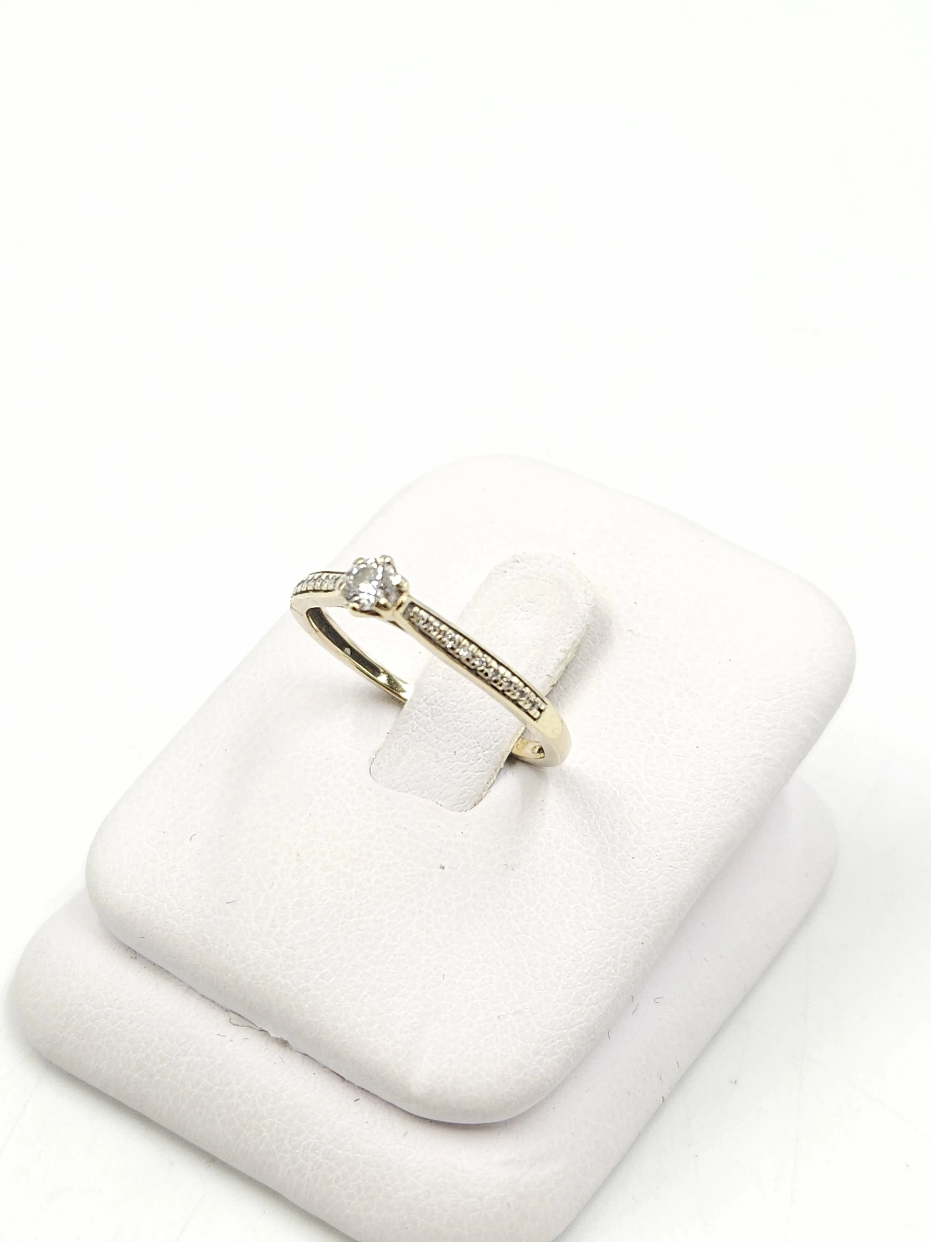 zloty-pierscionek-585-139g-r13-z-cyrkoniami-subtelny-delikatny-rodzaj-2205-2