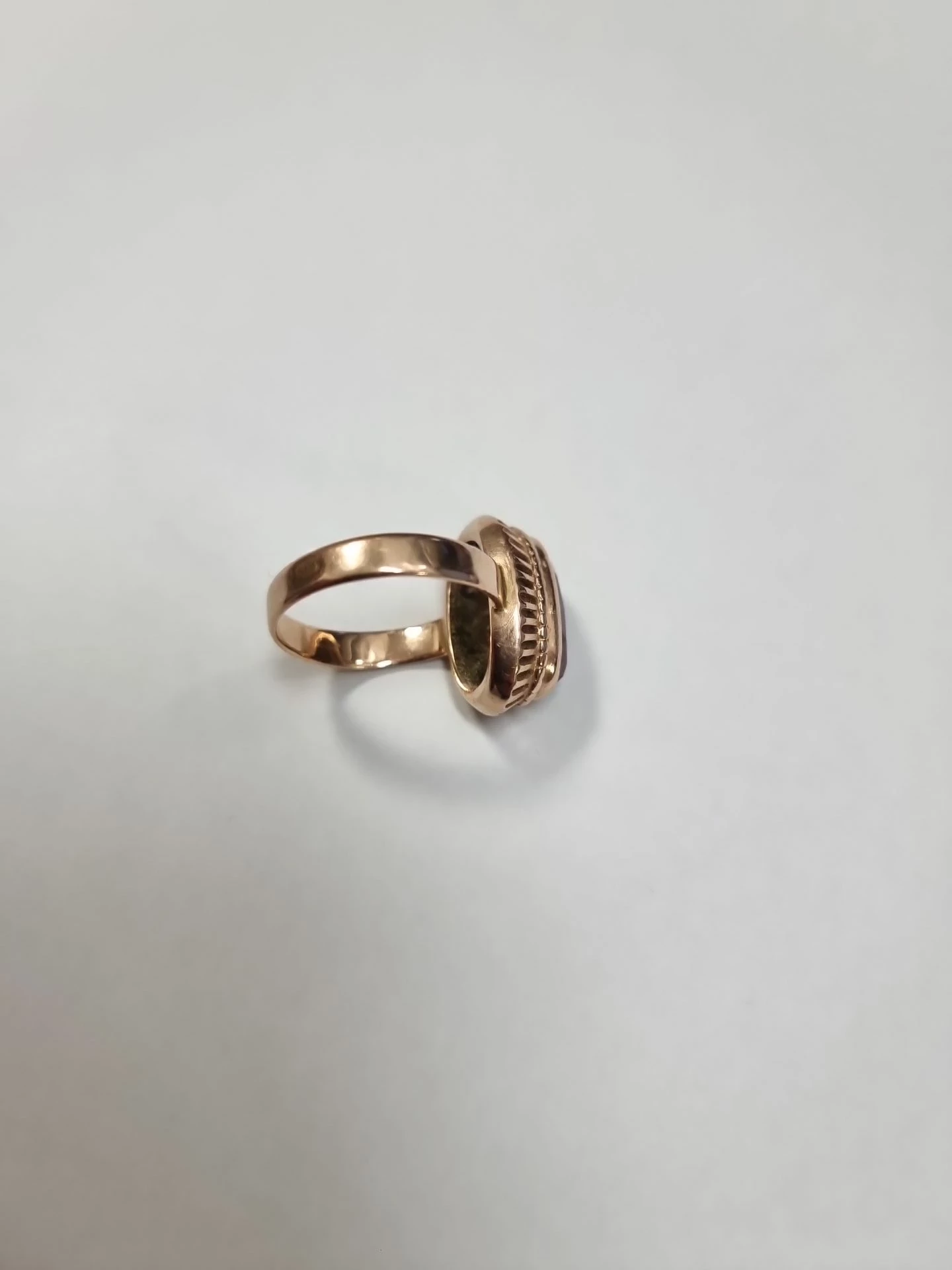 pierscionek-585-czerwone-oczko-575g-15-material-15835-2