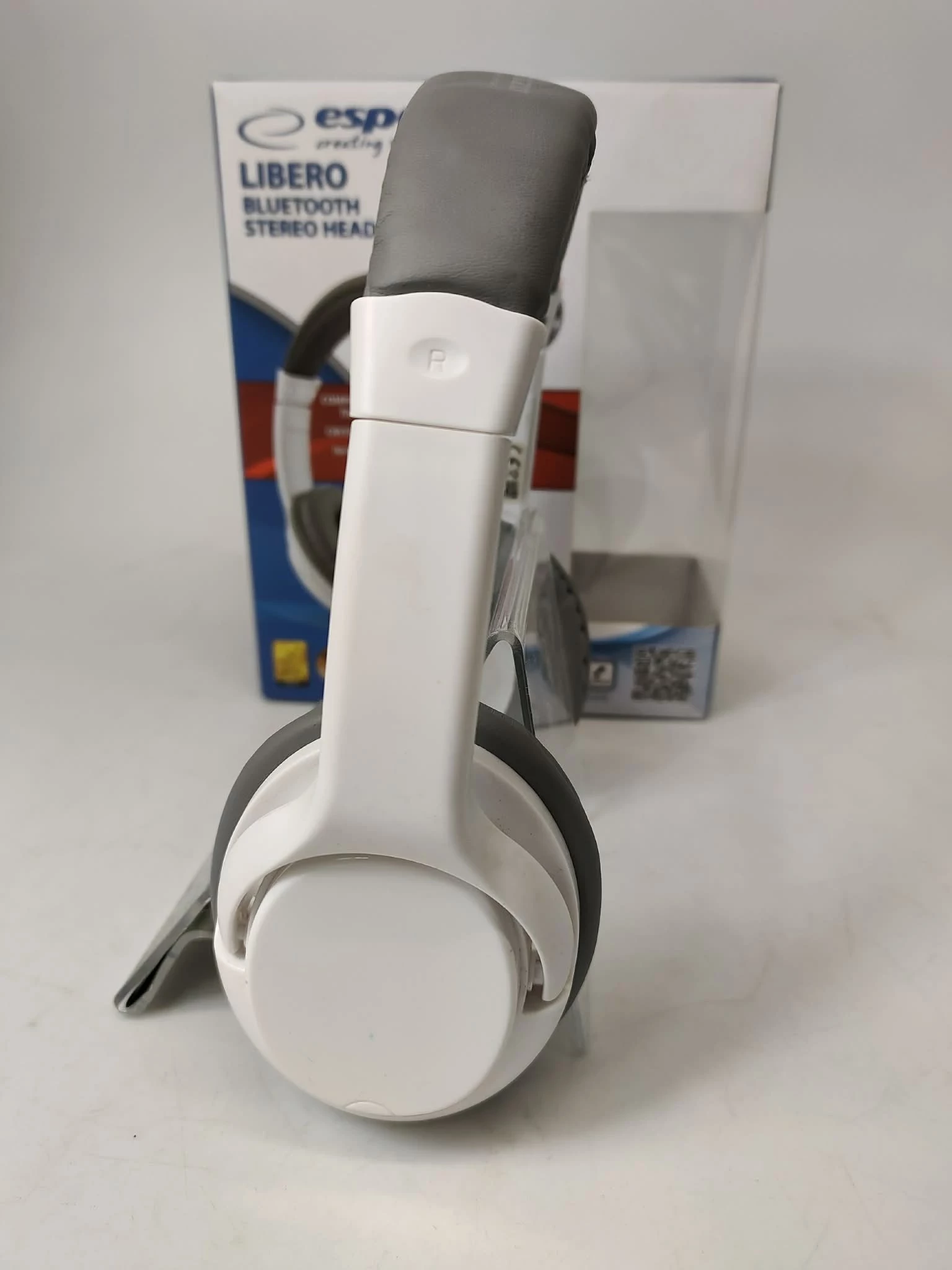 sluchawki-bezprzewodowe-nauszne-esperanza-libero-stan-11323-2