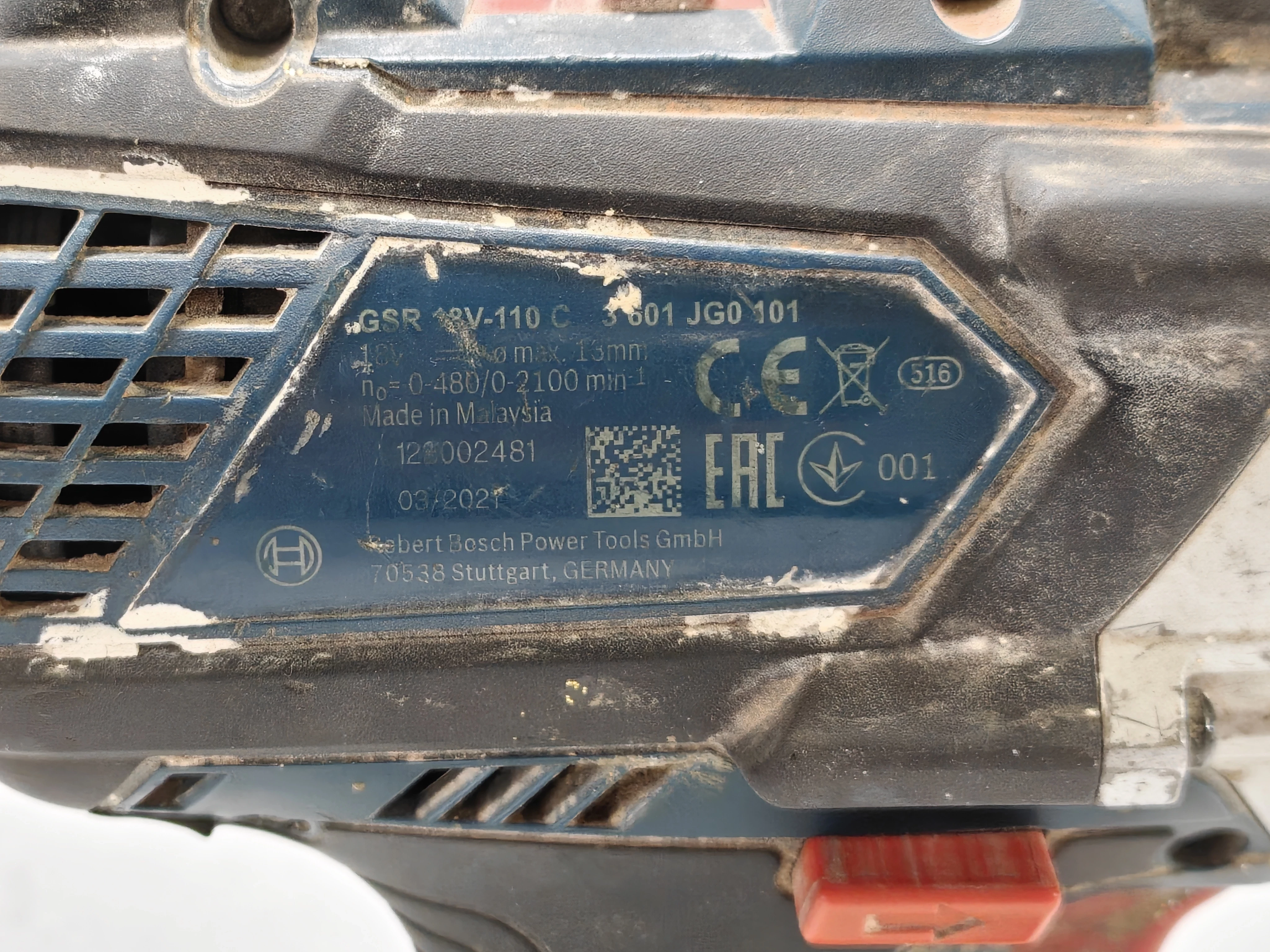 wiertarko-wkretarka-bosch-professional-aku-gsr-18v-110-c-bateria-ladowarka-pojemnosc-akumulatora-400