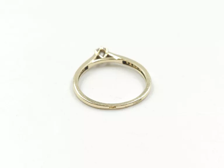 zloty-pierscionek-585-139g-r13-z-cyrkoniami-subtelny-delikatny-waga-145