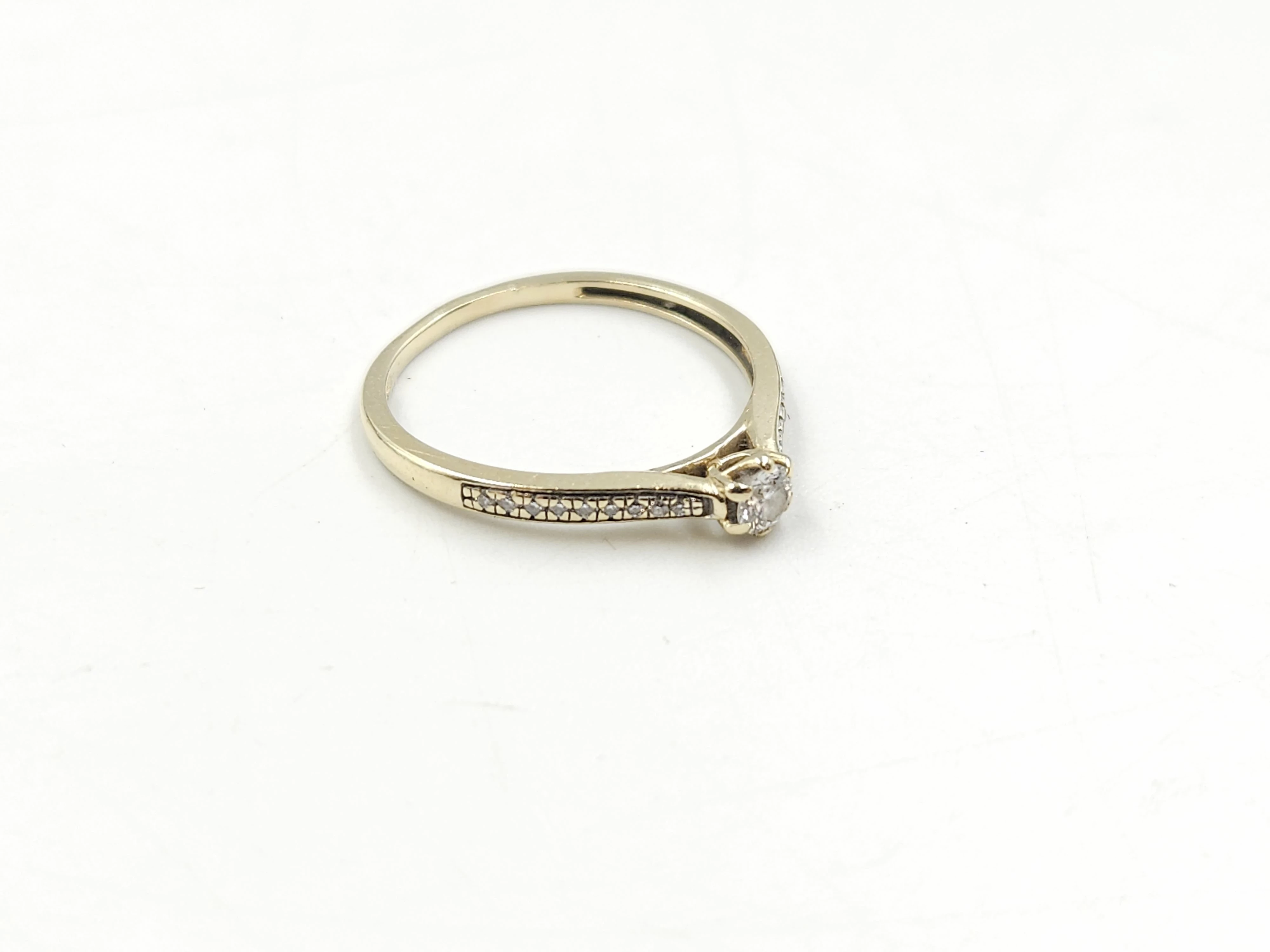 zloty-pierscionek-585-139g-r13-z-cyrkoniami-subtelny-delikatny-rozmiarsrednica-wew-mm-372-13