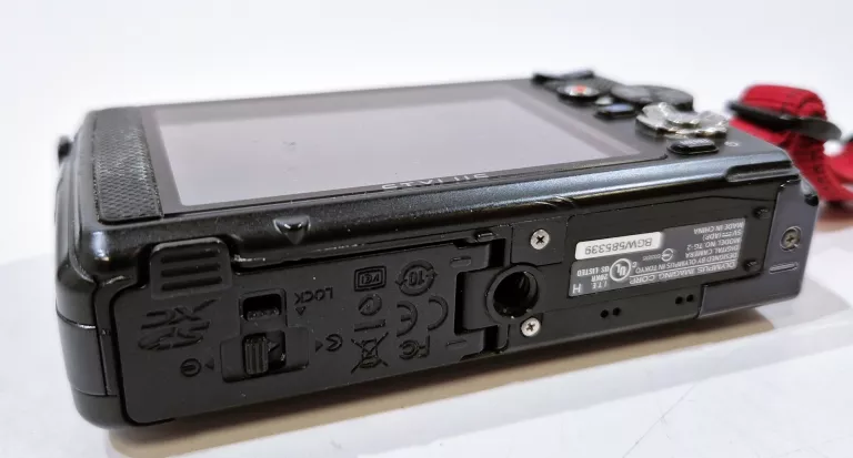 aparat-olympus-stylus-tough-tg-2-zoom-optyczny-400