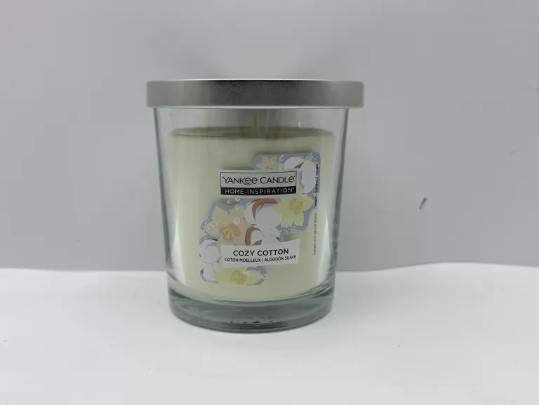 swieczka-yankee-candle-cozy-cotton-200g-rynek-20-gostynin-fly