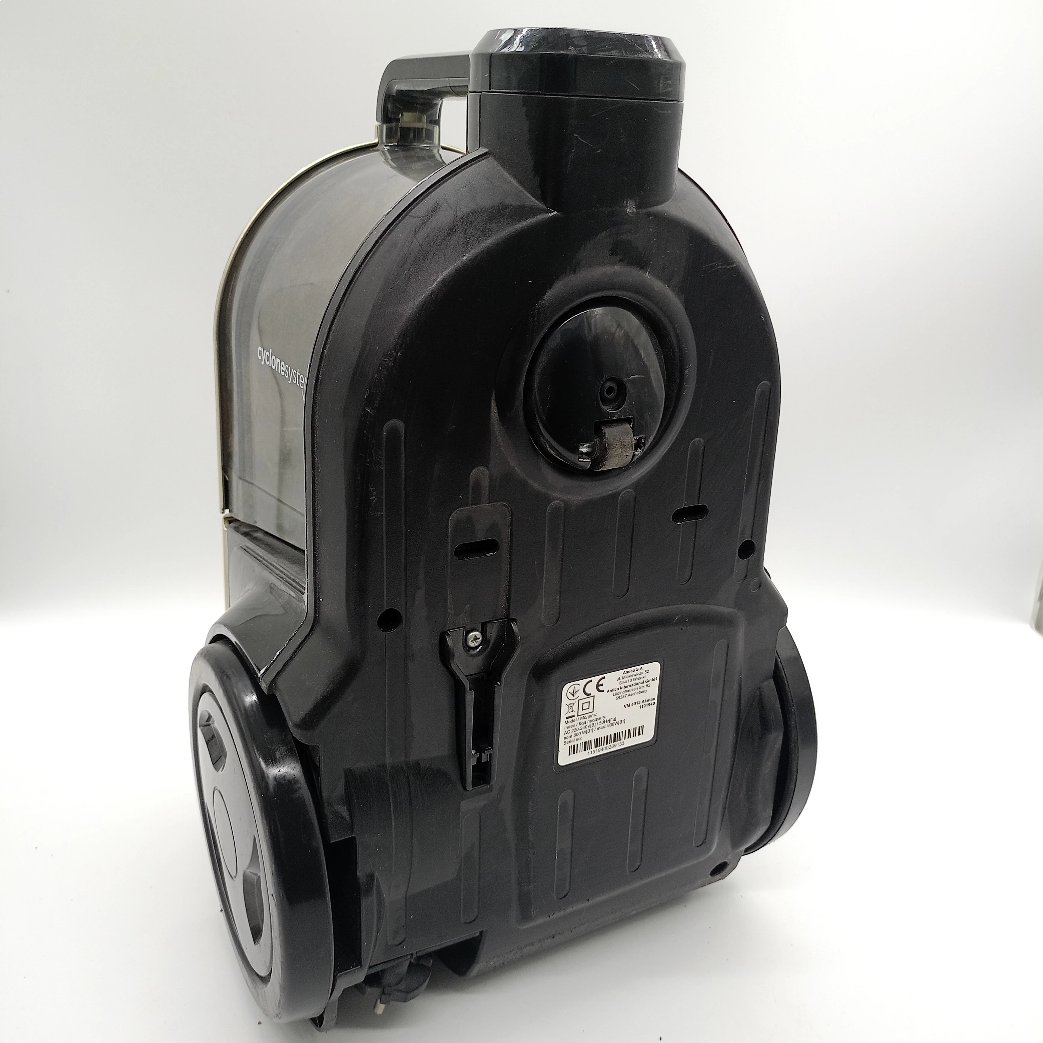 odkurzacz-amica-akman-vm-4013-pojemnosc-zbiornika-na-kurz-150