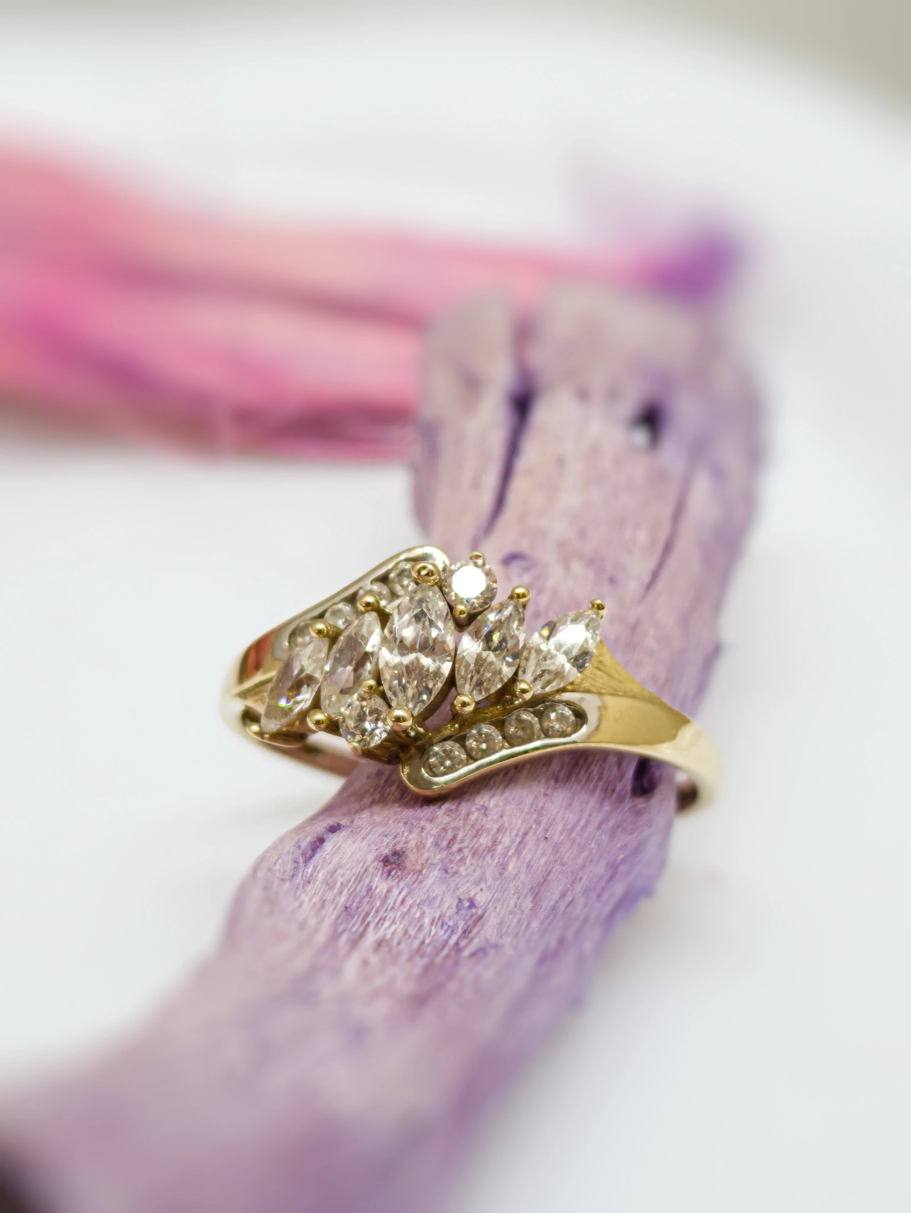 zjawiskowy-zloty-pierscionek-rodzaj-2205-16