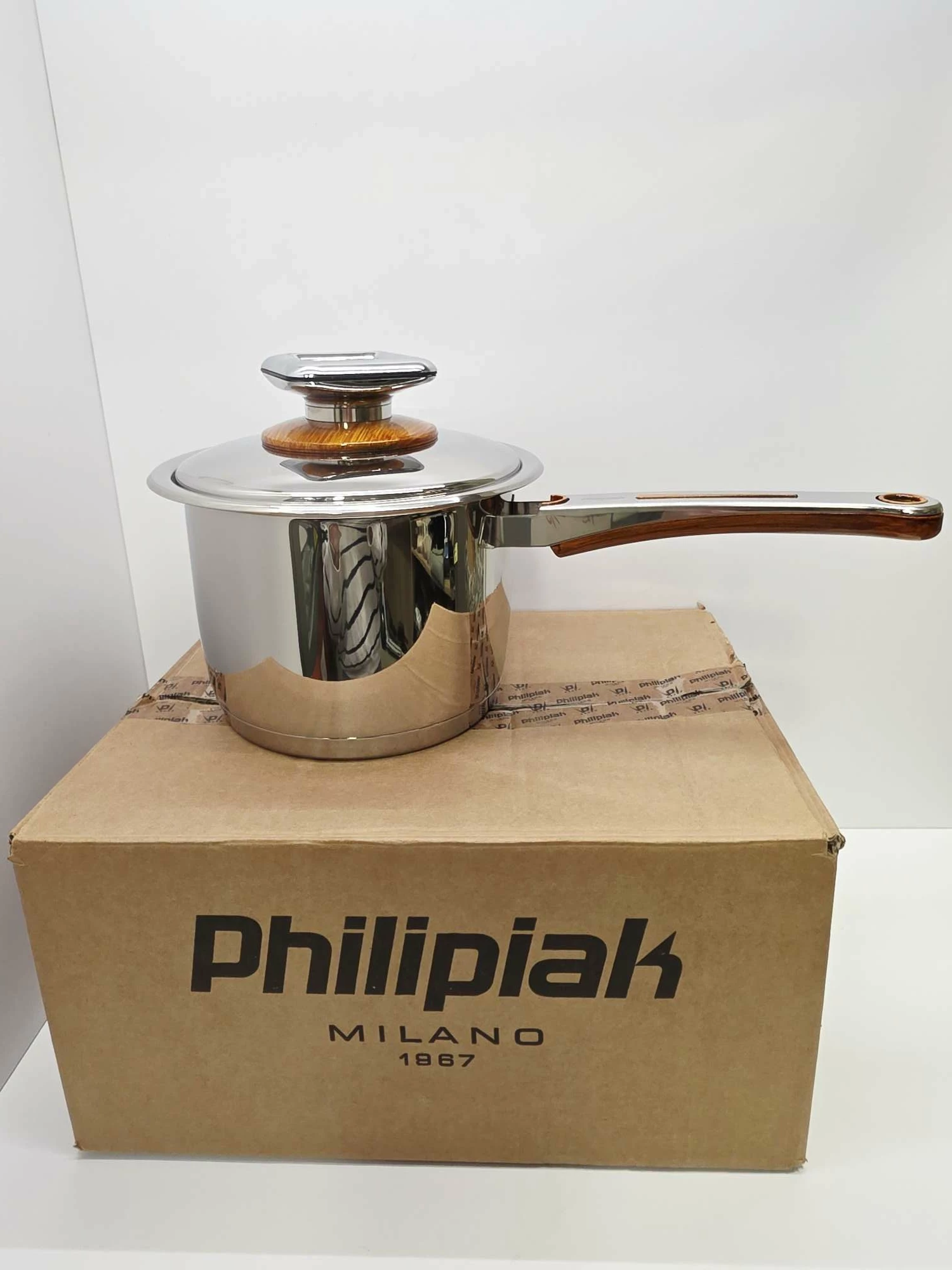 rondel-2l-16-cm-z-pokrywa-philipiak-milano-futuro-ean-gtin-5904024100157