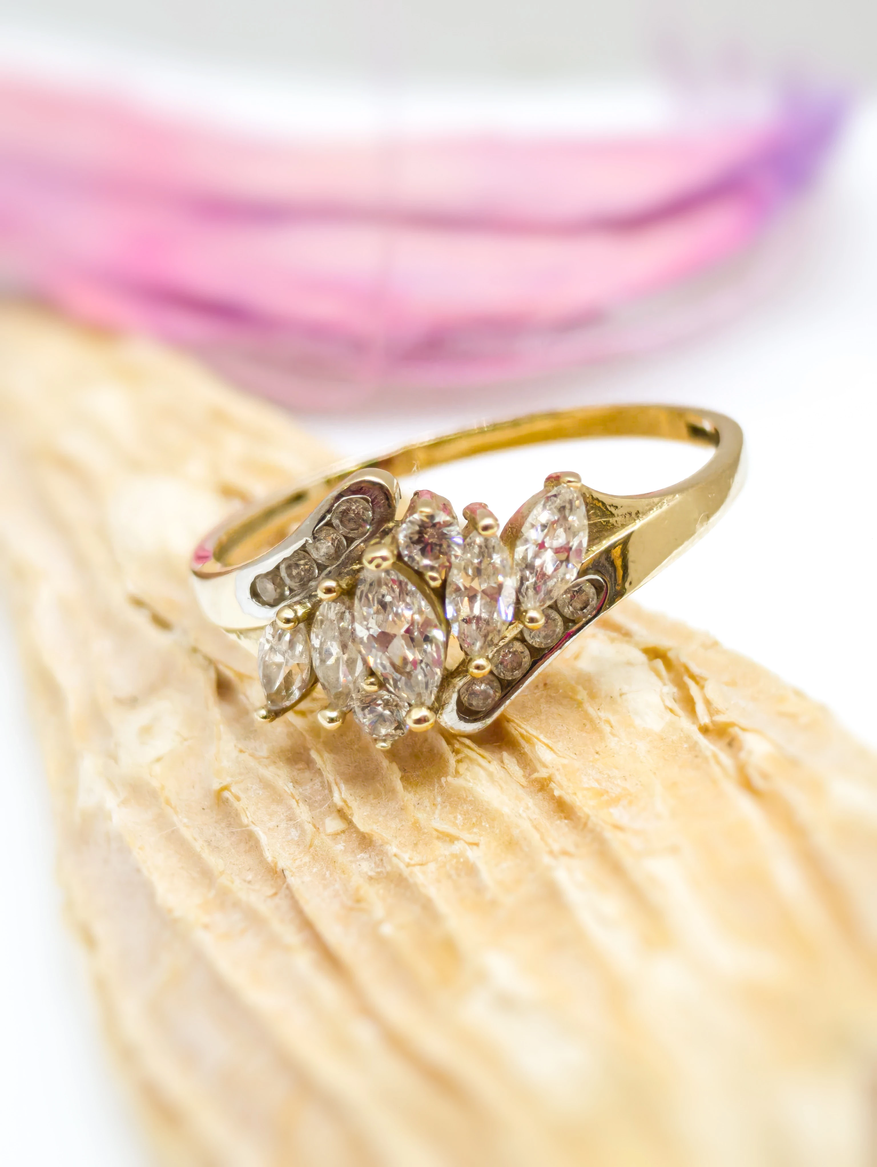 zjawiskowy-zloty-pierscionek-dlugosza-45-nowy-sacz-sj