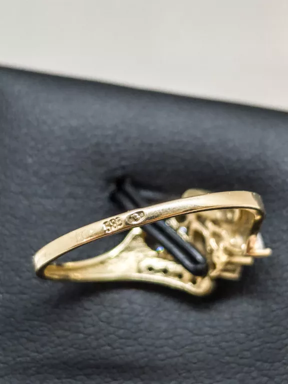 zjawiskowy-zloty-pierscionek-material-15835-536870912