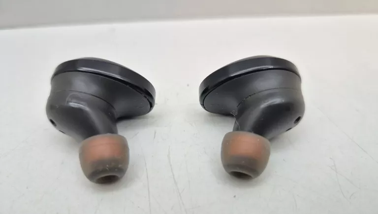 sluchawki-bt-jbl-tune-125tws-stan-11323-2