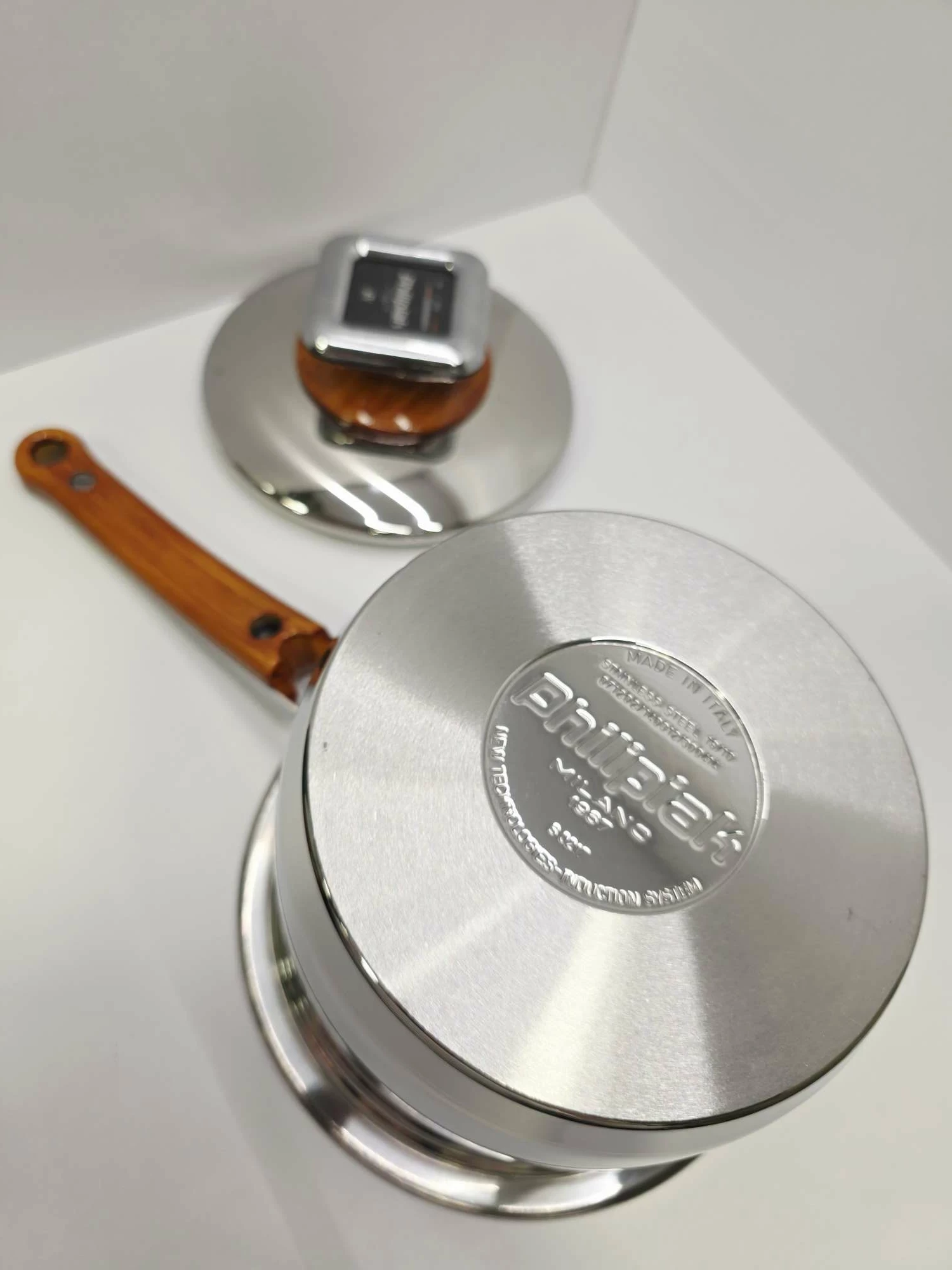 rondel-2l-16-cm-z-pokrywa-philipiak-milano-futuro-marka-248811-1953362