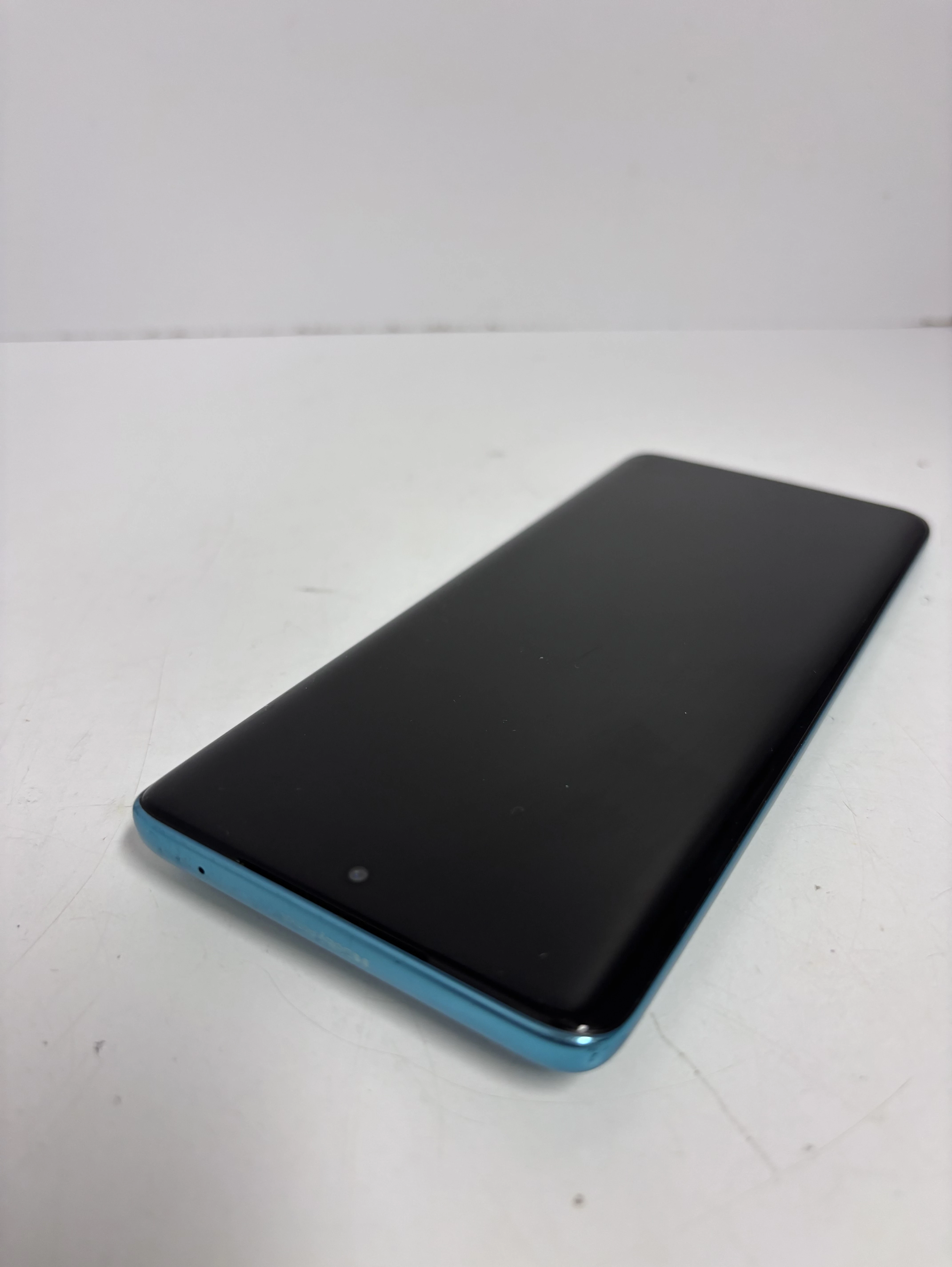 telefon-motorola-edge-60-fusion-8-gb-256-gb-typ-202685-212929