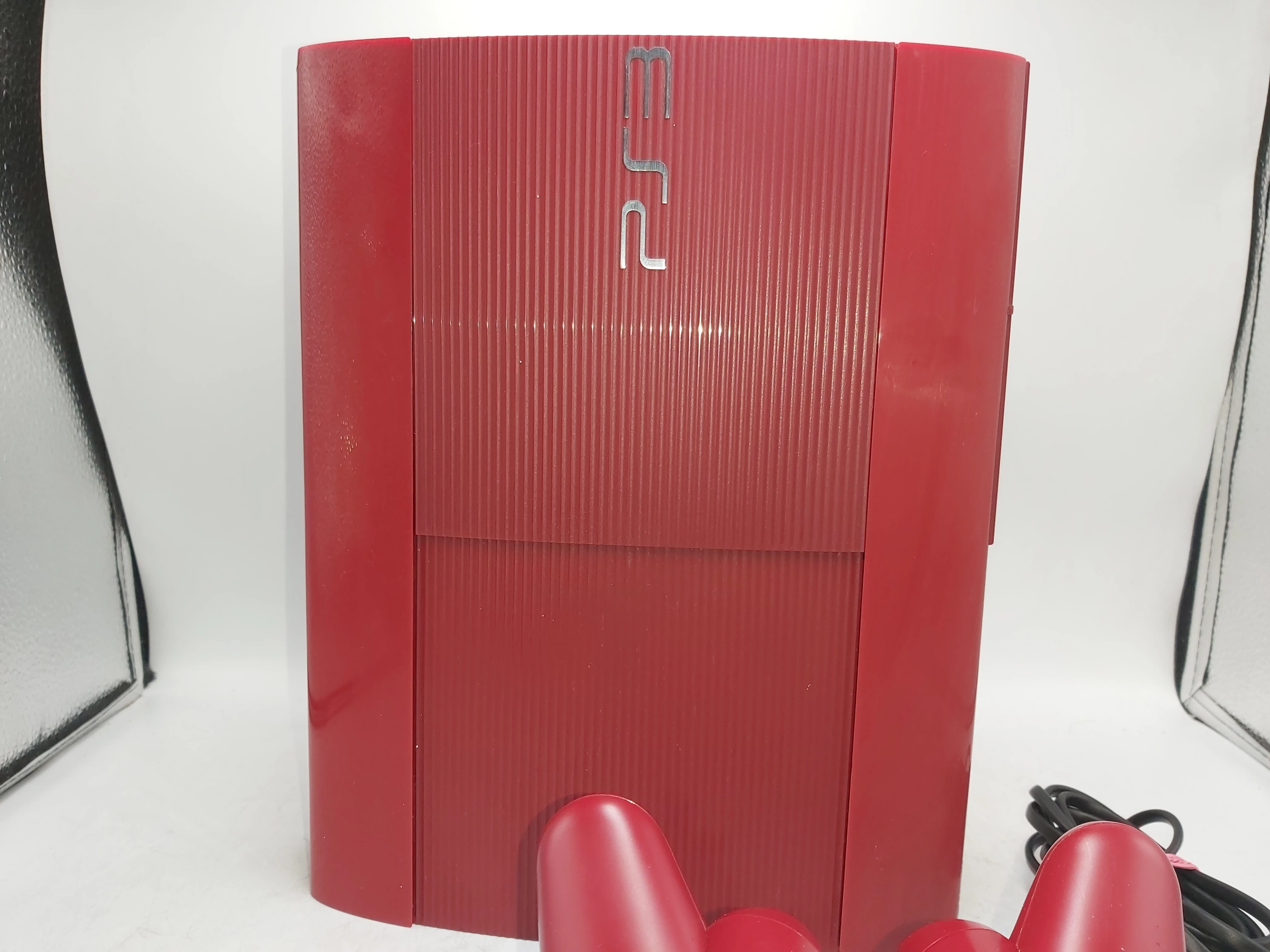 konsola-sony-ps3-500gb-super-slim-pad-okablowanie-wersja-konsoli-3306-21