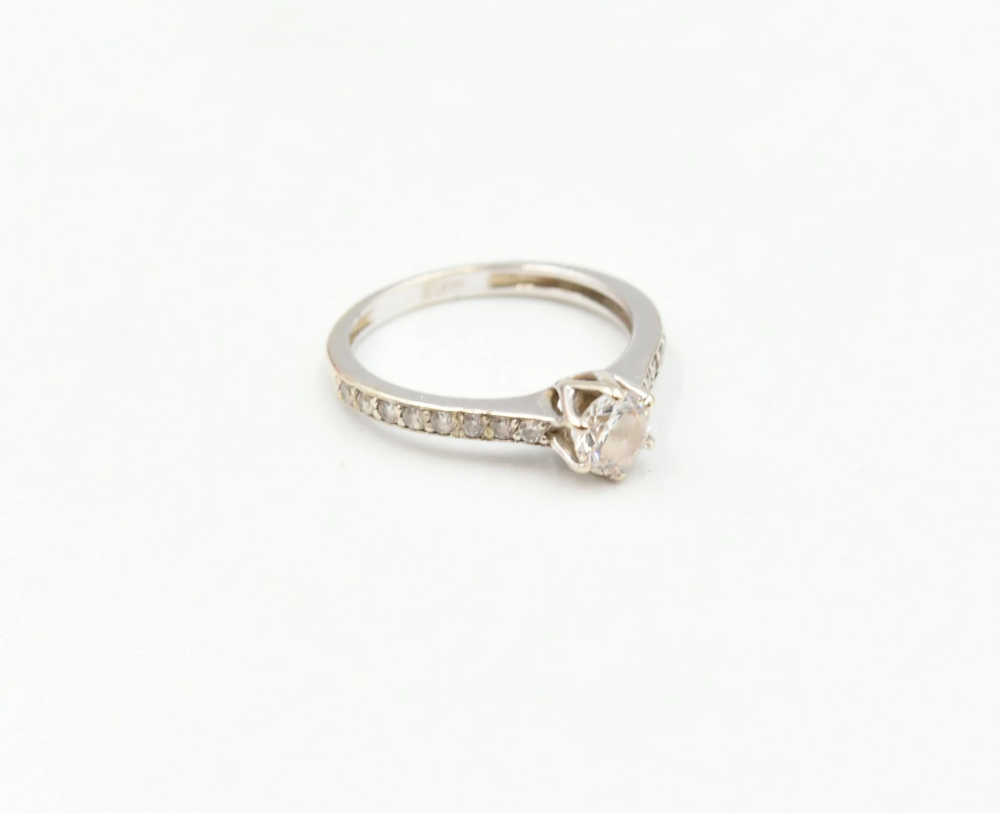 zloty-pierscionek-207g-r13-pr585-stan-11323-2