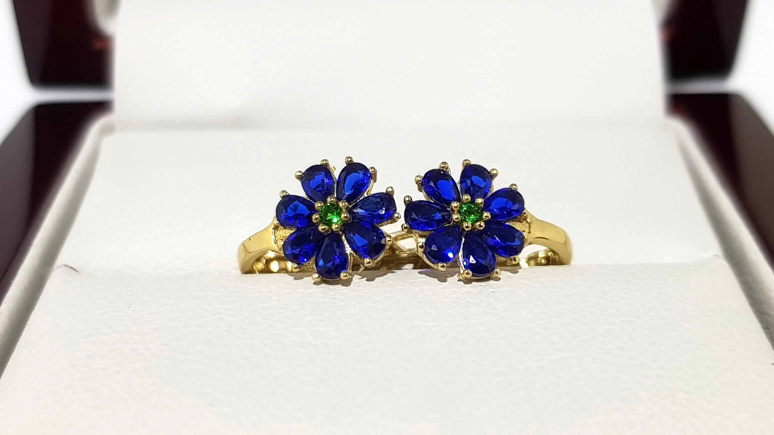 wyrob-jubilerski-uzywany-zlote-kolczyki-chabry-niebieskie-585-08cm-125g-rodzaj-zapiecia-2207-3