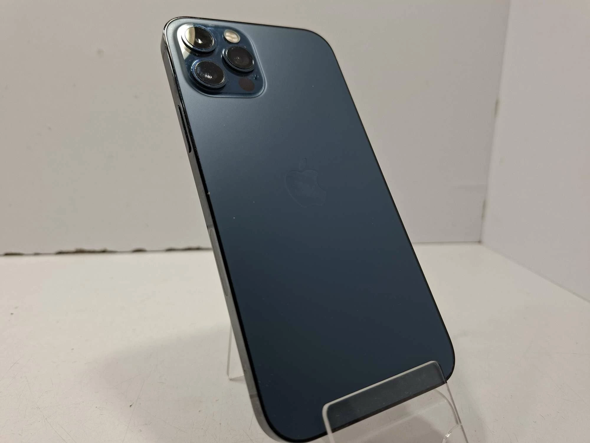 telefon-iphone-12-pro-stan-11323-2