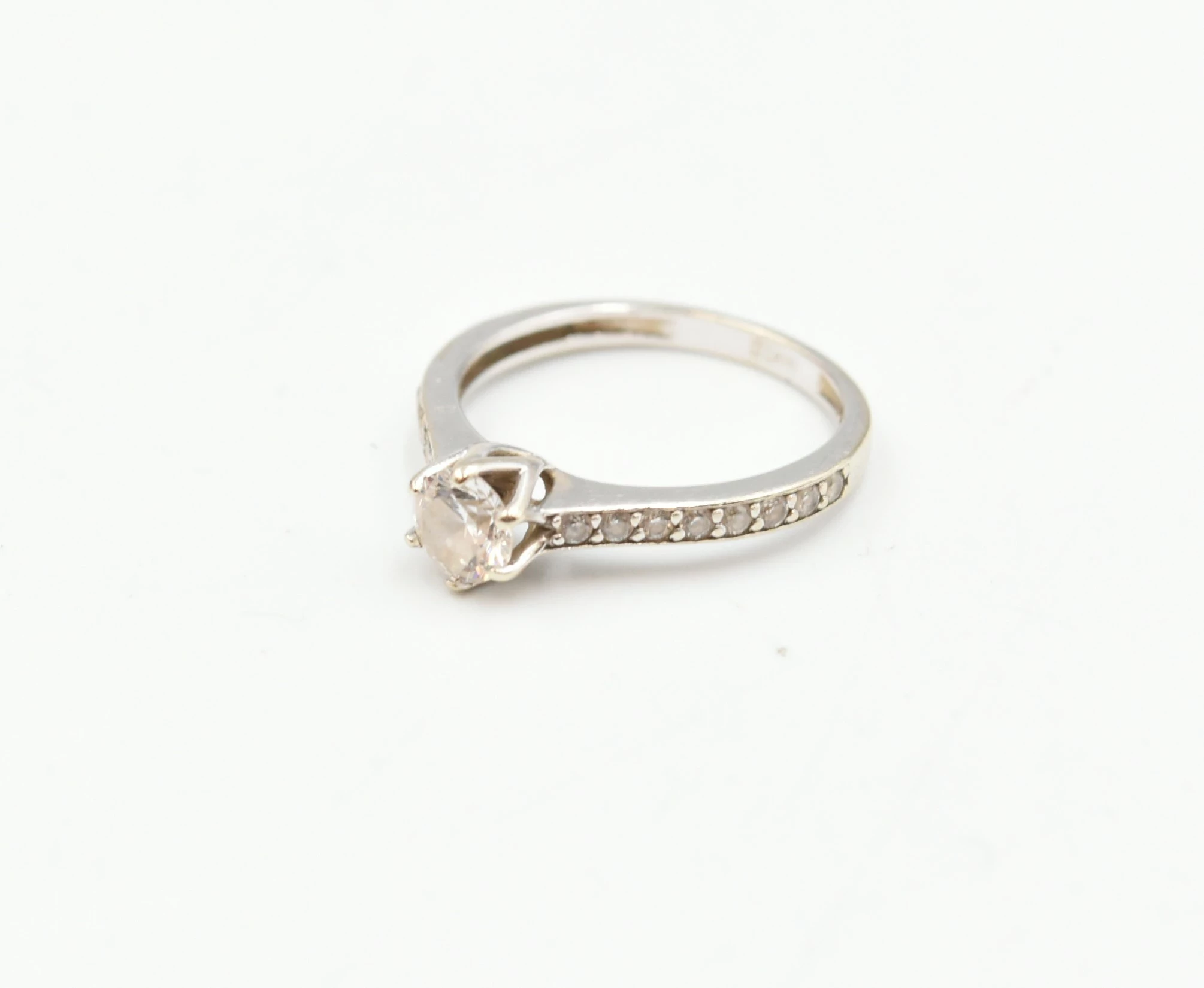 zloty-pierscionek-207g-r13-pr585-targowa-72-warszawa