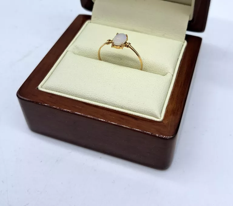 wyrob-jubilerski-uzywany-zloty-pierscionek-585-085g-rodzaj-2205-2