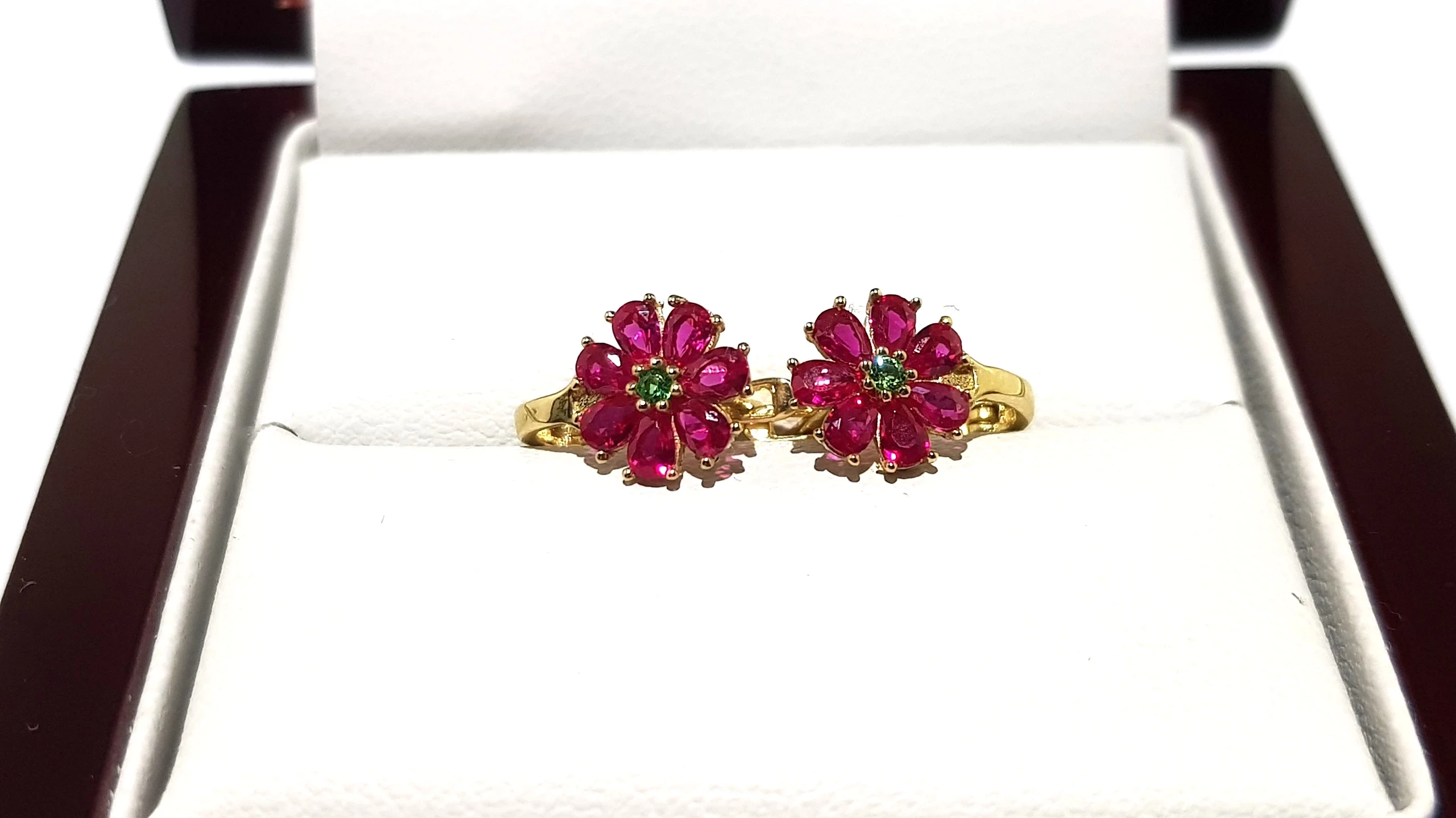 wyrob-jubilerski-uzywany-zlote-kolczyki-kwiatki-czerwone-pr585-08cm-125g-warszawska-162-lomianki