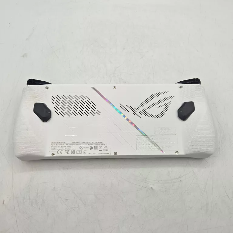 konsola-asus-rog-ally-ryzen-z1-extreme-512-gb-16-gb-ram-7-komunikacja-205986-2