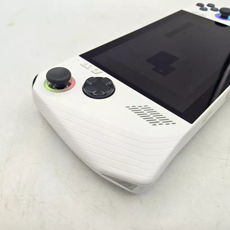 konsola-asus-rog-ally-ryzen-z1-extreme-512-gb-16-gb-ram-7-kod-producenta-b0c3w69p5s