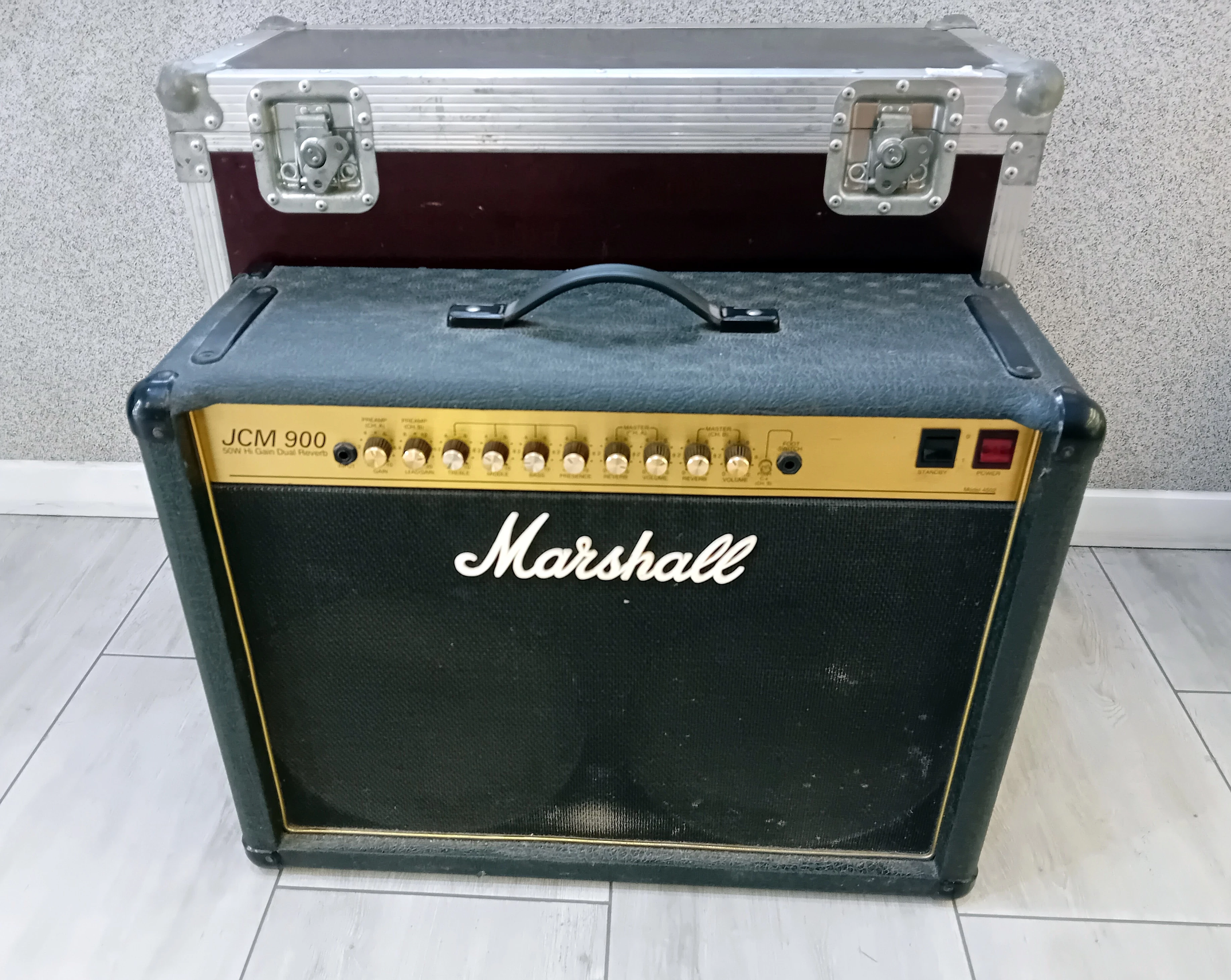 wzmacniacz-marshall-jcm-900-lampowe-combo-gitarowe-50w-walizka-tysiaclecia-2a-nowe-miasto-lubawskie