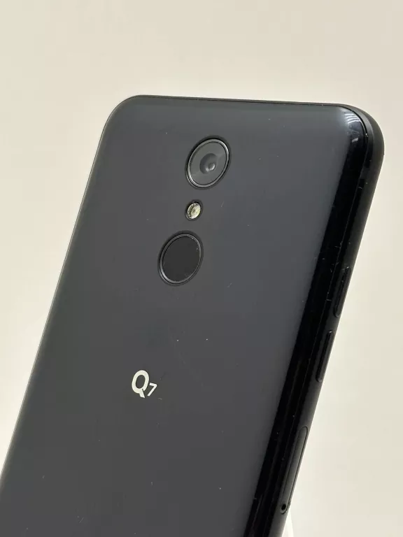 smartfon-lg-q7-3gb32gb-stan-11323-2