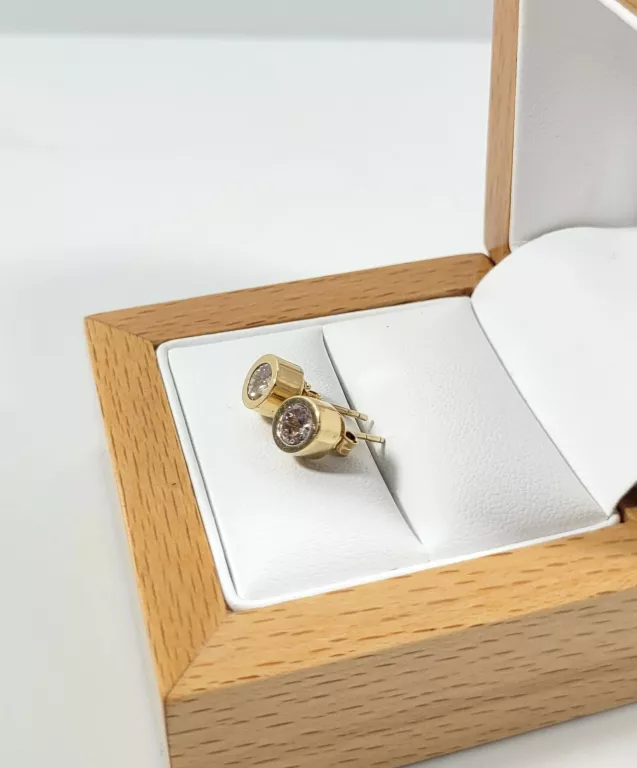 nienoszone-zlote-kolczyki-kolko-z-cyrkonia-p585-141g-ean-gtin-5904501566261