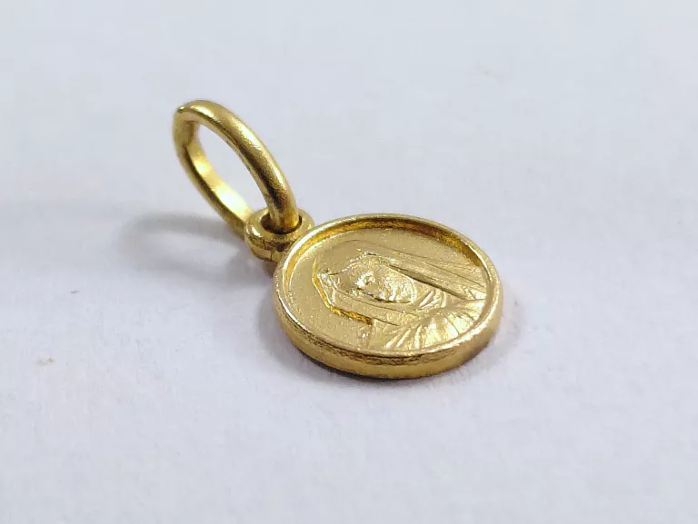 zlota-zawieszka-pr585-065g-matka-boska-kamien-17088-524288