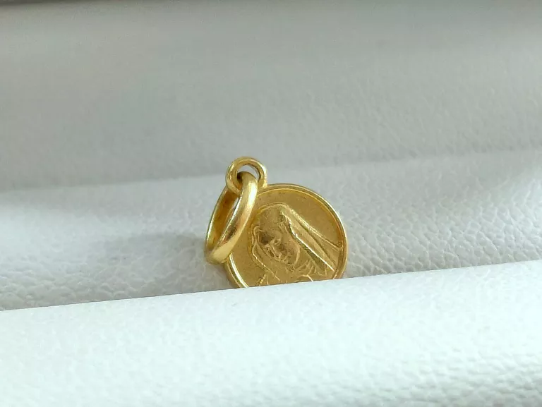 zlota-zawieszka-pr585-065g-matka-boska-material-15835-2