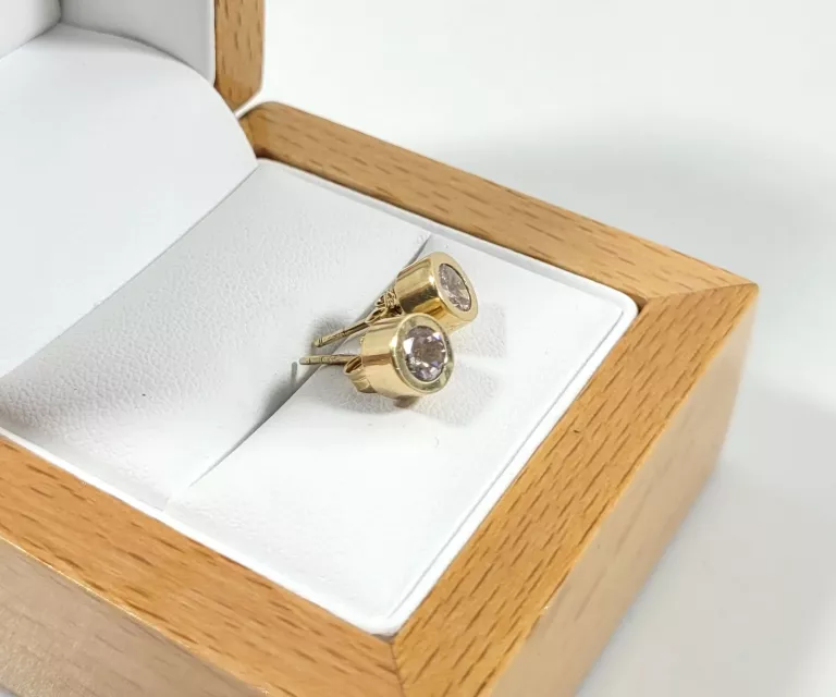 nienoszone-zlote-kolczyki-kolko-z-cyrkonia-p585-141g-rodzaj-2205-2