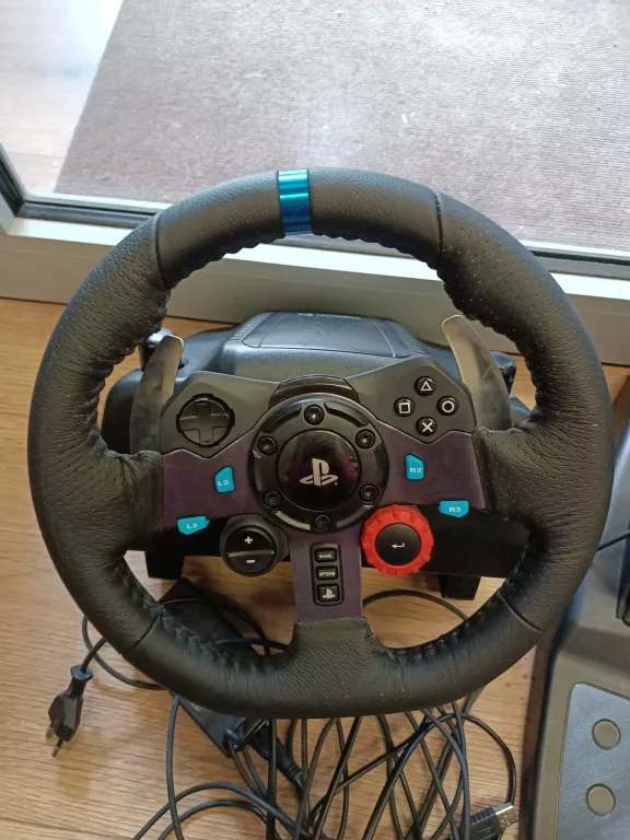 kierownica-logitech-g29-driving-force-pudelko-model-g29-driving-force