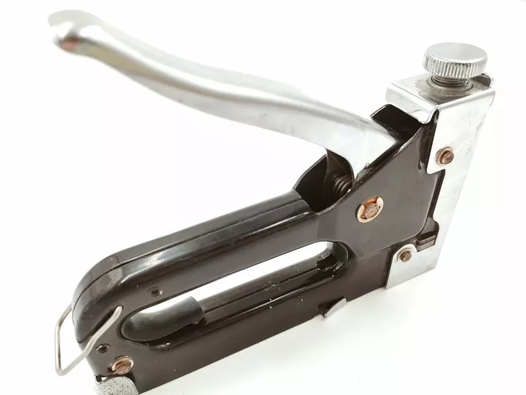 zszywacz-reczny-metalowy-m53-4-14-minimalna-dlugosc-zszywek-4